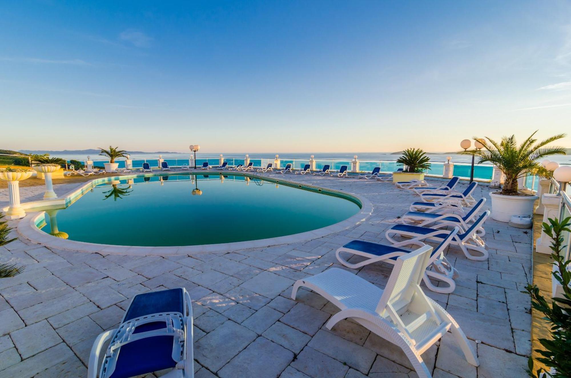 Hotel Pansion Villa Antonio أوروبيتش المظهر الخارجي الصورة