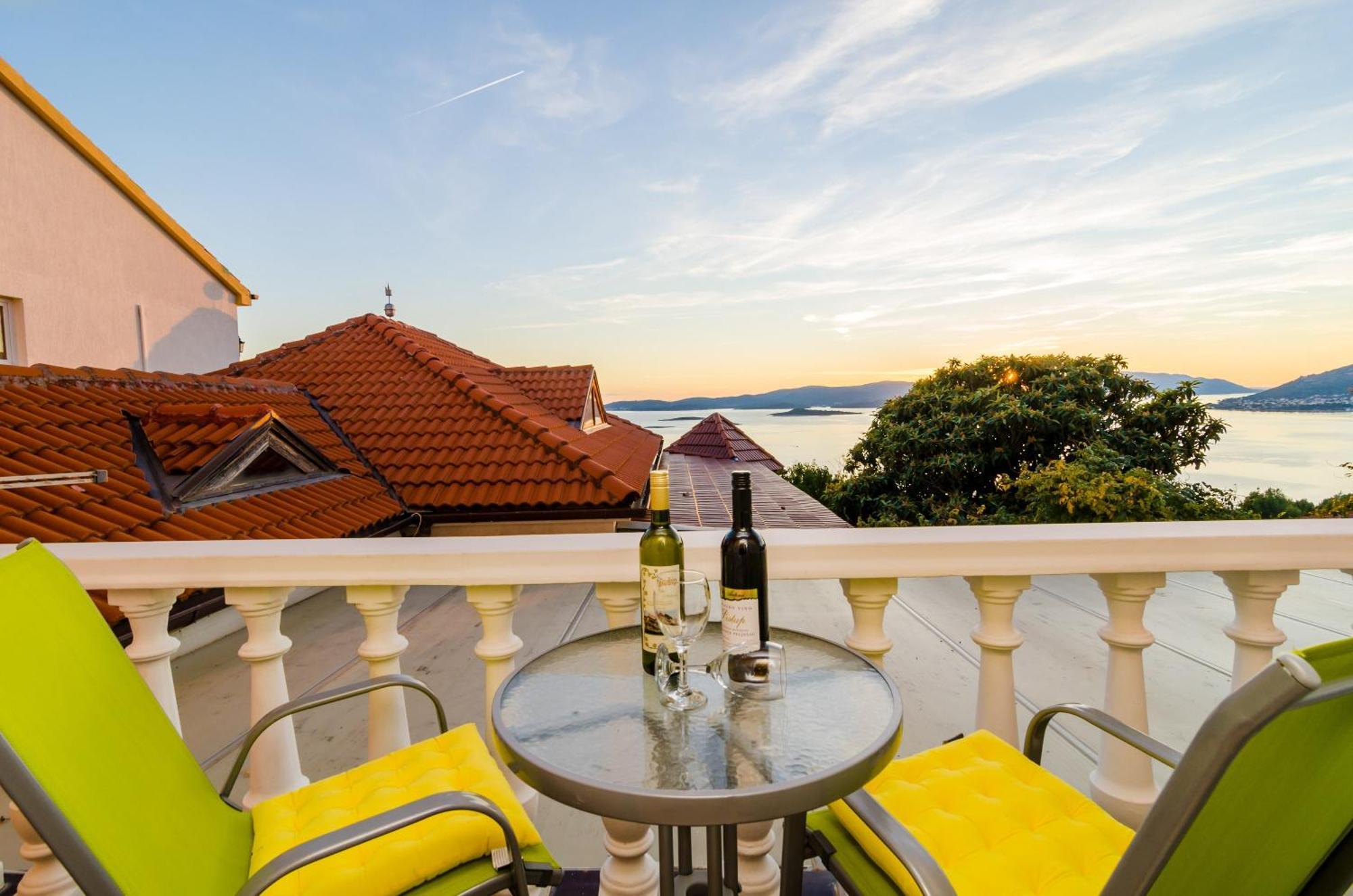 Hotel Pansion Villa Antonio أوروبيتش المظهر الخارجي الصورة