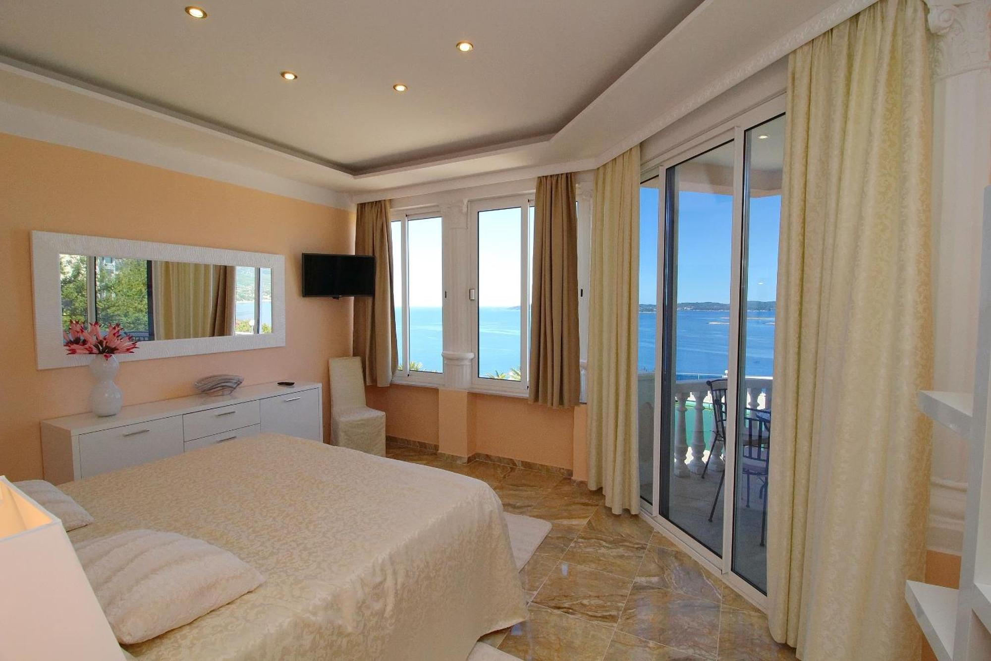 Hotel Pansion Villa Antonio أوروبيتش المظهر الخارجي الصورة