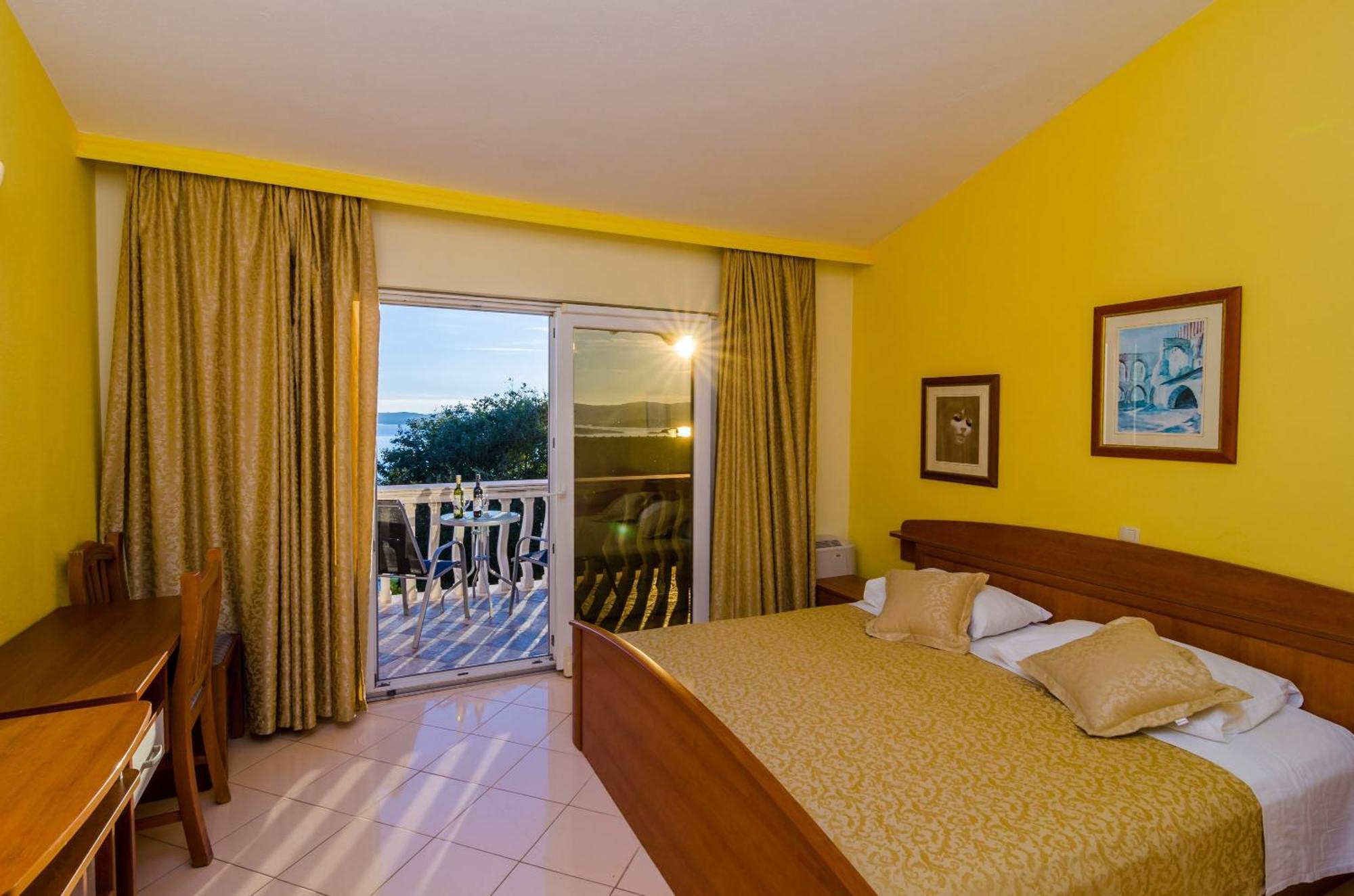 Hotel Pansion Villa Antonio أوروبيتش الغرفة الصورة